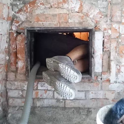 reparaturen-ausstreichen-von-brennraumboeden